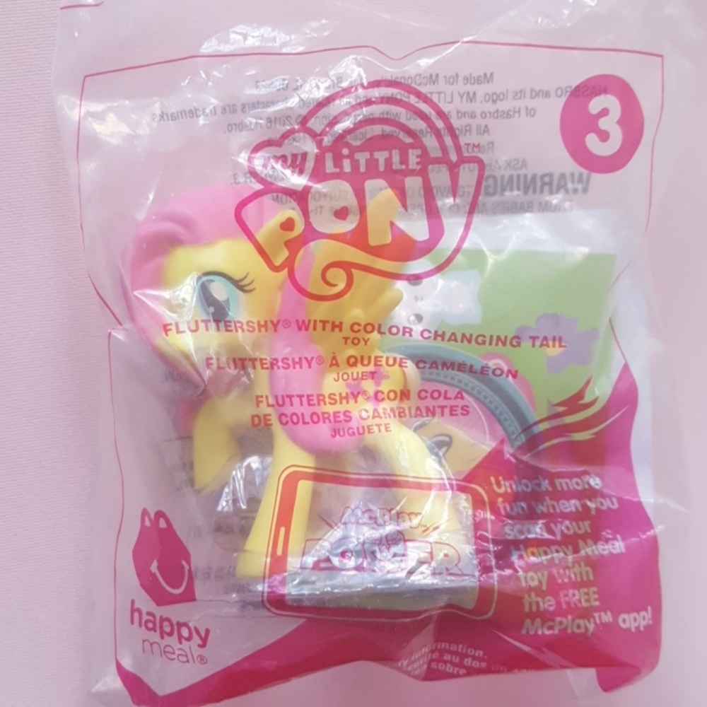 NIB My little pony #3 Fluttershy Happy Meal Toy